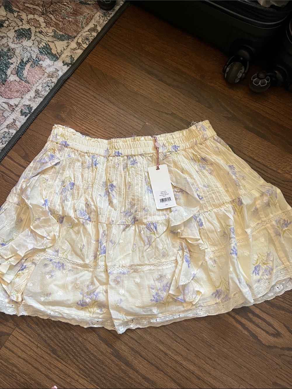 NWT LOVESHACK FANCY Women’s Cream Floral Tiered Mini Skirt
